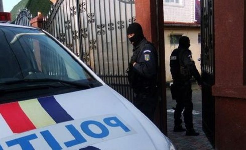 IGPR: 20 de persoane reținute, în urma perchezițiilor la evazioniști cu produse feroase IGPR: 20 de persoane reținute, în urma perchezițiilor la evazioniști cu produse feroase