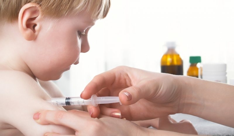 MARAMUREȘ: Părinții, sfătuiți să-și vaccineze copiii MARAMUREȘ: Părinții, sfătuiți să-și vaccineze copiii