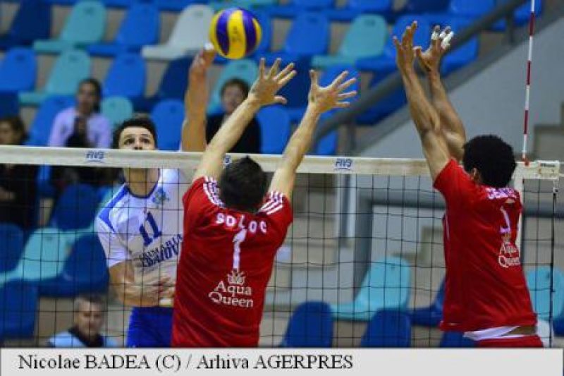 VOLEI MASCULIN: SCMU Craiova a perfectat un nou transfer, fost jucător la Ştiinţa Baia Mare VOLEI MASCULIN: SCMU Craiova a perfectat un nou transfer, fost jucător la Ştiinţa Baia Mare