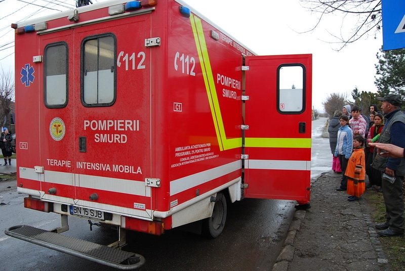 ULTIMA ORĂ: Bărbatul electrocutat din Sighet a murit în urmă cu câteva minute ULTIMA ORĂ: Bărbatul electrocutat din Sighet a murit în urmă cu câteva minute