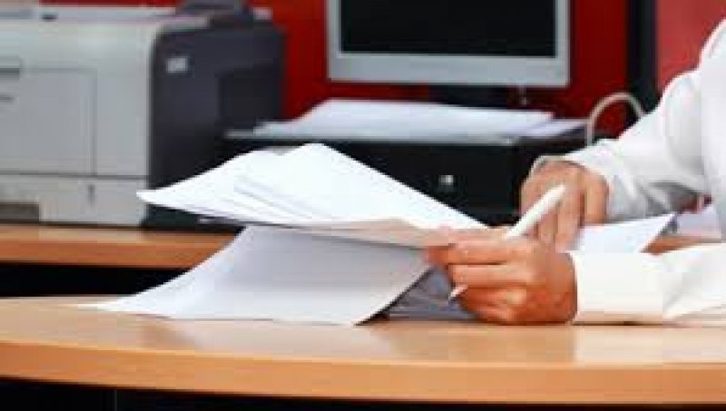 CODUL MUNCII: Din 1 august angajatorii nu mai pot suspenda contractele angajaților aflați sub urmărire penală CODUL MUNCII: Din 1 august angajatorii nu mai pot suspenda contractele angajaților aflați sub urmărire penală