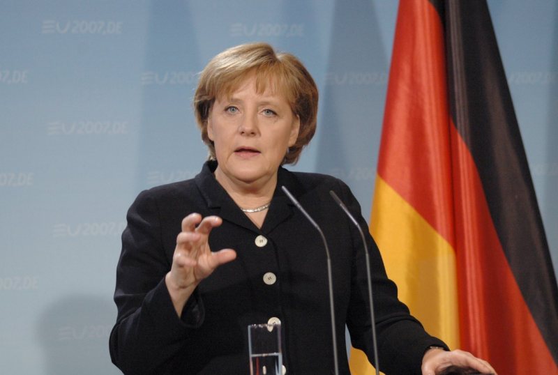 MERKEL: Acordul privind Grecia este ‘dur’ atât pentru greci, cât și pentru ceilalți MERKEL: Acordul privind Grecia este ‘dur’ atât pentru greci, cât și pentru ceilalți