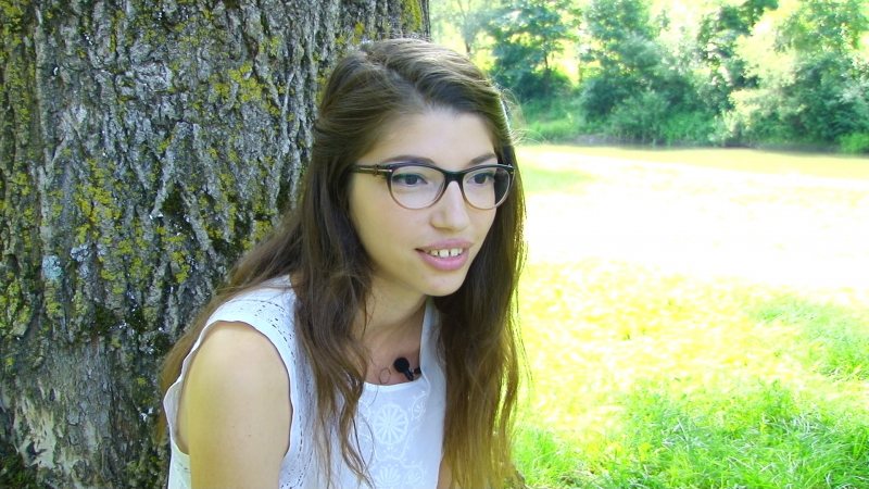 REPORTAJUL ZILEI: Poveşti scrise cu henna pe piele REPORTAJUL ZILEI: Poveşti scrise cu henna pe piele