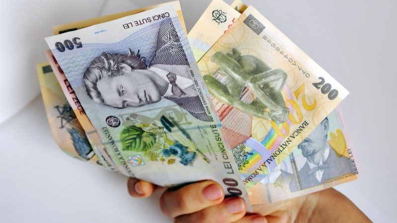 MARAMUREŞ: Personalul din aparatul de specialitate al Consiliului Judeţean Maramureş va beneficia, începând cu data de 1 august, de o creştere salarială de 12% MARAMUREŞ: Personalul din aparatul de specialitate al Consiliului Judeţean Maramureş va beneficia, începând cu data de 1 august, de o creştere salarială de 12%
