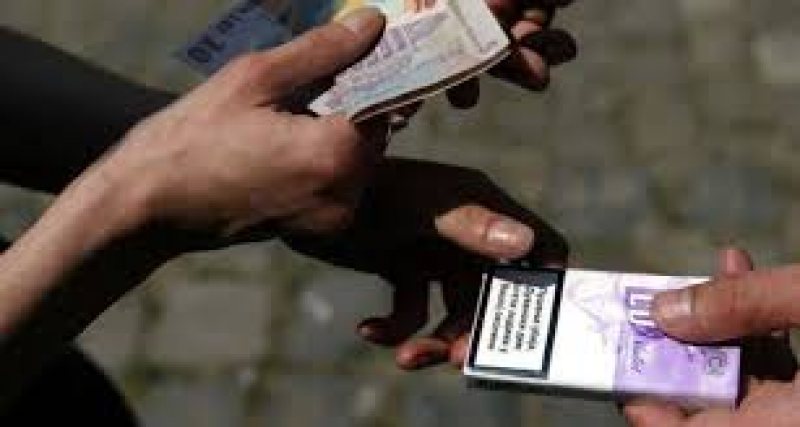 BAIA MARE: Un tânăr de 18 ani este cercetat pentru contrabandă cu ţigări BAIA MARE: Un tânăr de 18 ani este cercetat pentru contrabandă cu ţigări
