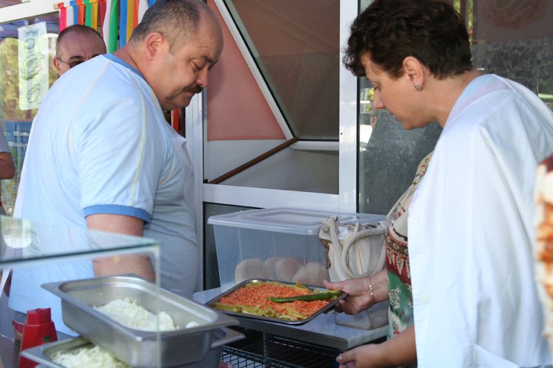 ANSVSA: Amenzi de peste 34.000 de lei aplicate pe litoral operatorilor din industria alimentară ANSVSA: Amenzi de peste 34.000 de lei aplicate pe litoral operatorilor din industria alimentară