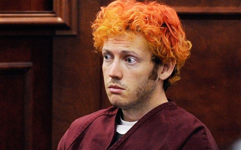 TRAGEDIE: Autorul masacrului comis într-un cinematograf din Colorado, găsit vinovat de crimă TRAGEDIE: Autorul masacrului comis într-un cinematograf din Colorado, găsit vinovat de crimă