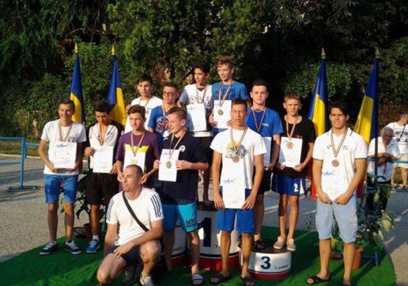 ÎNOT: Sportivii de la LPS Baia Mare au luat cinci medalii la campionatul național pentru cadeți