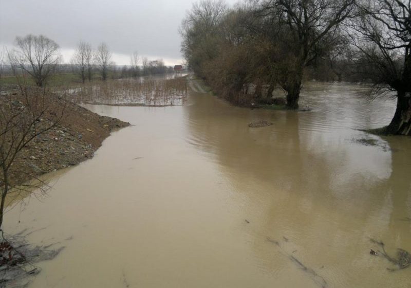 MARAMUREȘ: S-a făcut bilanțul – peste 400 de hectare de teren agricol afectate după inundațiile din mai
