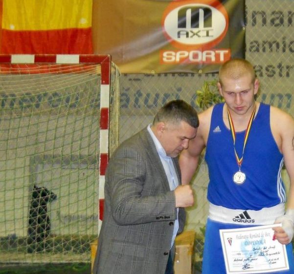 BOX: Un sighetean și un băimărean vor reprezenta România la Campionatul Mondial