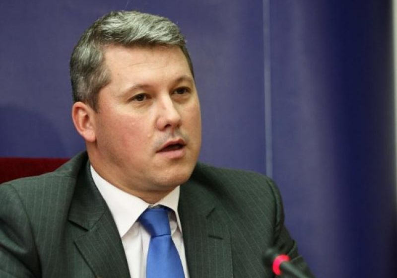 CĂTĂLIN PREDOIU: Guvernul Ponta se joacă cu chibriturile. Deficitul balanței comerciale a crescut cu 15%