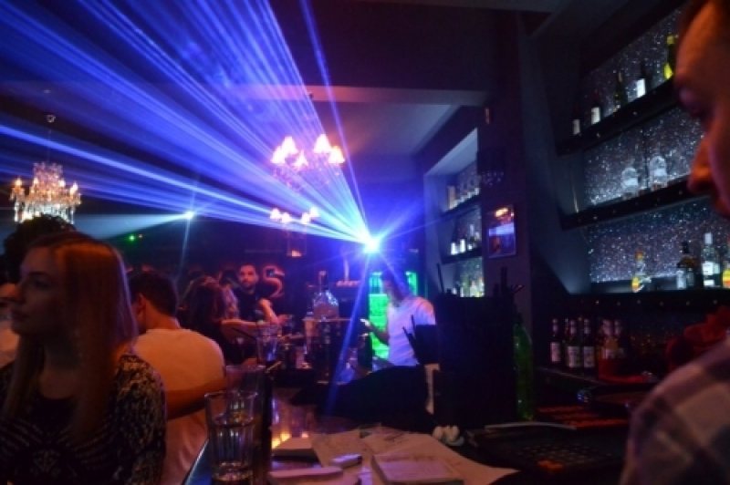 BAIA MARE: Controale la mai multe societăţi comerciale. Poliţiştii au aplicat sancţiuni în valoare de 3.300 de lei BAIA MARE: Controale la mai multe societăţi comerciale. Poliţiştii au aplicat sancţiuni în valoare de 3.300 de lei