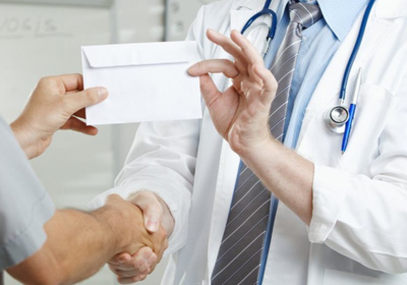 CORUPŢIE: Alianţa Medicilor salută eforturile DNA de extirpare a marii corupţii din sănătate CORUPŢIE: Alianţa Medicilor salută eforturile DNA de extirpare a marii corupţii din sănătate