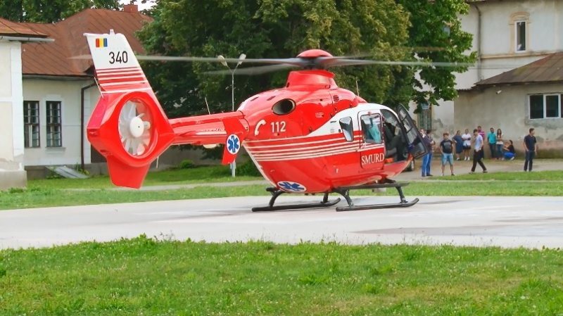 ULTIMĂ ORĂ: Un bărbat a fost transportat cu elicopterul SMURD la Cluj ULTIMĂ ORĂ: Un bărbat a fost transportat cu elicopterul SMURD la Cluj