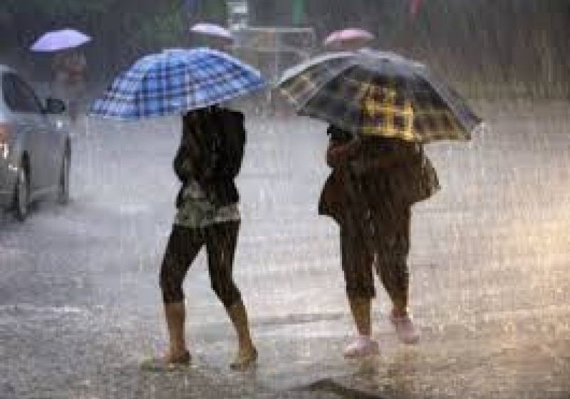 ANM: Codul Galben de furtuni a fost prelungit până miercuri după-amiază; 30 de județe afectate de instabilitate atmosferică și ploi ANM: Codul Galben de furtuni a fost prelungit până miercuri după-amiază; 30 de județe afectate de instabilitate atmosferică și ploi