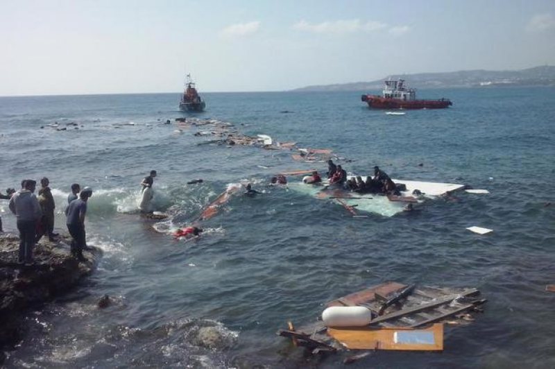ITALIA: Autoritățile din Catania anunță că nu mai au unde să îngroape imigranții ilegali morți pe Mediterana ITALIA: Autoritățile din Catania anunță că nu mai au unde să îngroape imigranții ilegali morți pe Mediterana