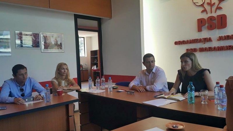 MARAMUREŞ: Deputatul Gabriela Podașcă încurajează dialogului între TSD, societatea civilă, mediul de afaceri, sindicate, stundenți și administrația publică MARAMUREŞ: Deputatul Gabriela Podașcă încurajează dialogului între TSD, societatea civilă, mediul de afaceri, sindicate, stundenți și administrația publică