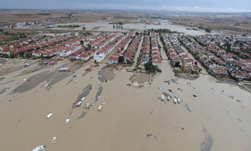 MUSONUL DIN ASIA: sute de morți, milioane de evacuați MUSONUL DIN ASIA: sute de morți, milioane de evacuați