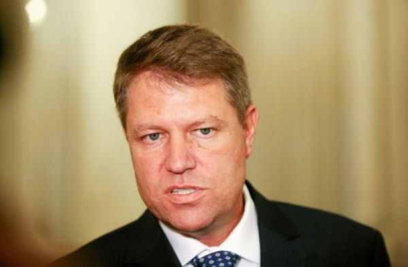 IOHANNIS, CĂTRE STUDENŢI: Să rămâneți la fel de motivați și implicați în transformările necesare educației IOHANNIS, CĂTRE STUDENŢI: Să rămâneți la fel de motivați și implicați în transformările necesare educației
