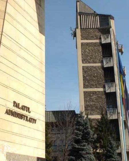 MARAMUREȘ: Două persoane au intrat în cursa pentru postul de county manager