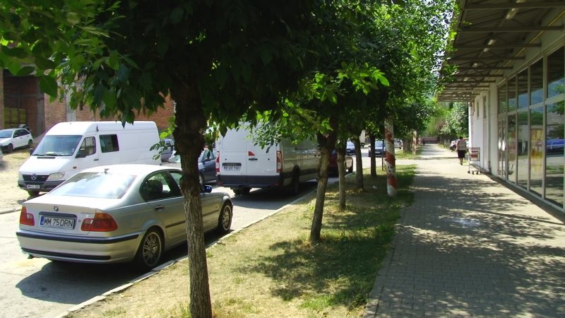SIGHET: Calvar la orele amiezii pe străzi din cauza șoferilor care parchează aiurea SIGHET: Calvar la orele amiezii pe străzi din cauza șoferilor care parchează aiurea