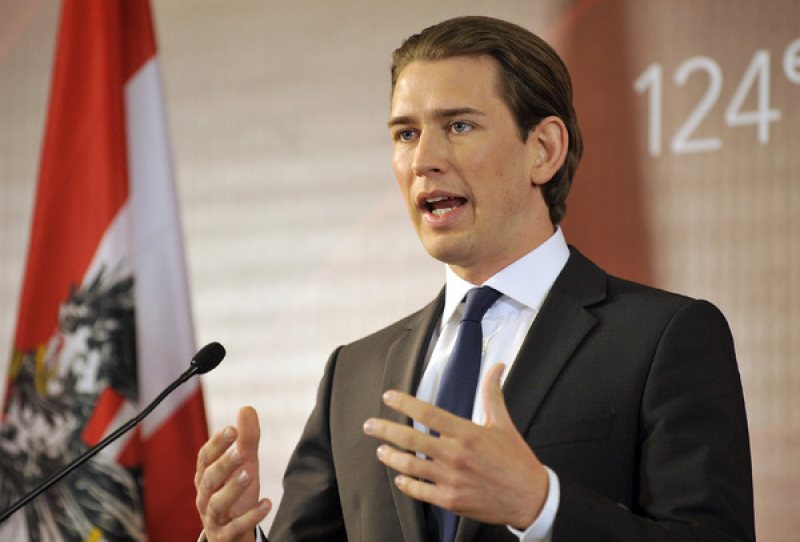 CRIZA IMIGRANŢILOR: Ministrul austriac de externe consideră că este vorba de un ”dezastru umanitar” CRIZA IMIGRANŢILOR: Ministrul austriac de externe consideră că este vorba de un ”dezastru umanitar”