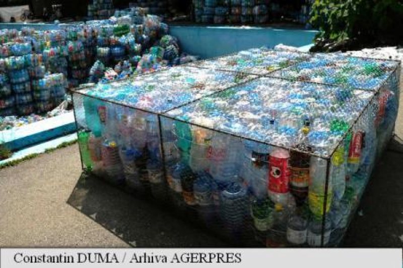 INEDIT: Drumurile ar putea fi pavate în curând cu materiale din plastic reciclat sau alge INEDIT: Drumurile ar putea fi pavate în curând cu materiale din plastic reciclat sau alge
