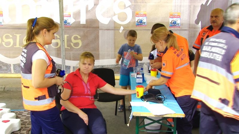 SIGHET: Teste gratuite pentru peste 500 de persoane de Ziua porților deschise la Serviciul de Ambulanță SIGHET: Teste gratuite pentru peste 500 de persoane de Ziua porților deschise la Serviciul de Ambulanță