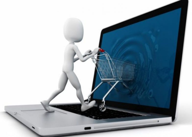 ANALIZĂ: Românii au cheltuit online peste un milion de euro pe cărți, haine și bilete de avion în vara anului 2015 ANALIZĂ: Românii au cheltuit online peste un milion de euro pe cărți, haine și bilete de avion în vara anului 2015