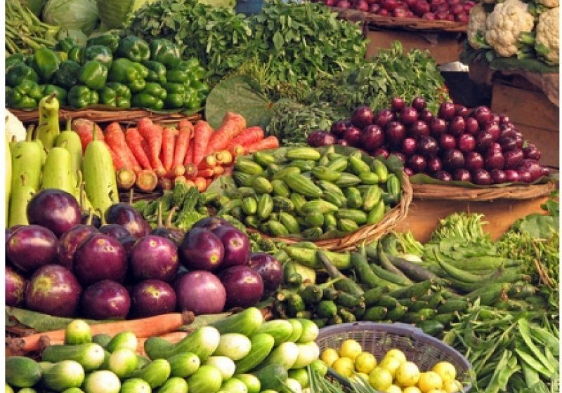 ECONOMIC: Seceta reduce producțiile de legume și fructe cu peste 20% în acest an ECONOMIC: Seceta reduce producțiile de legume și fructe cu peste 20% în acest an