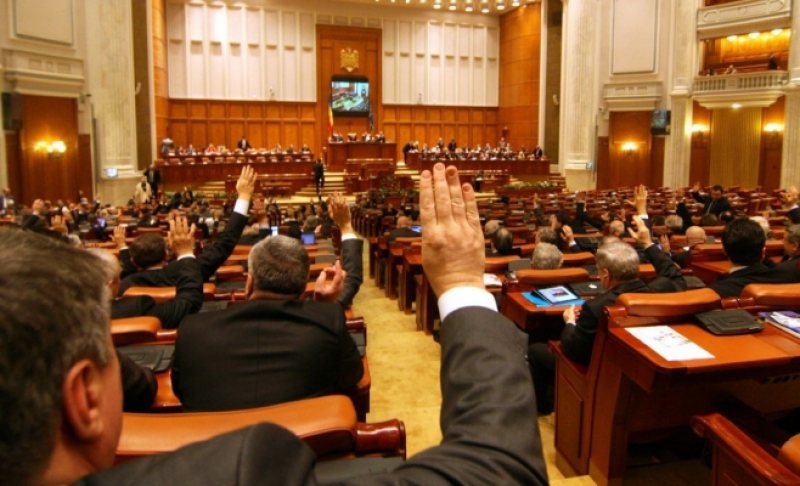 PROPUNERE LEGISLATIVĂ: Decontul transportului profesorilor, aprobat de Comisia pentru învățământ a Camerei Deputaților PROPUNERE LEGISLATIVĂ: Decontul transportului profesorilor, aprobat de Comisia pentru învățământ a Camerei Deputaților