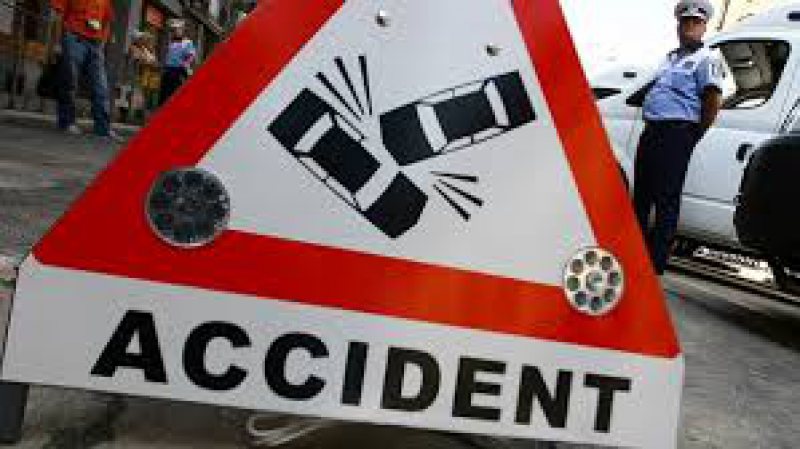 VIŞEU DE JOS: Două victime încarcerate în urma unui accident rutier VIŞEU DE JOS: Două victime încarcerate în urma unui accident rutier