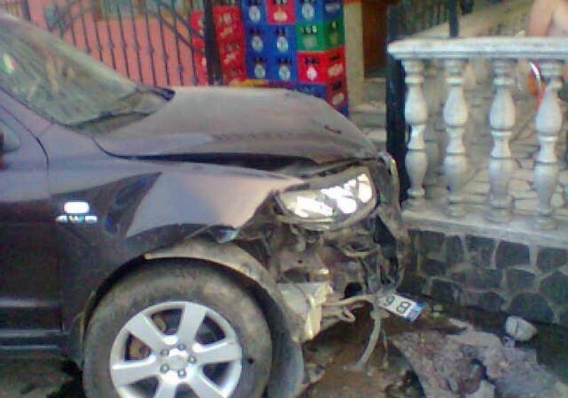 VIŞEU DE JOS: Bărbat rănit în urma unui accident rutier