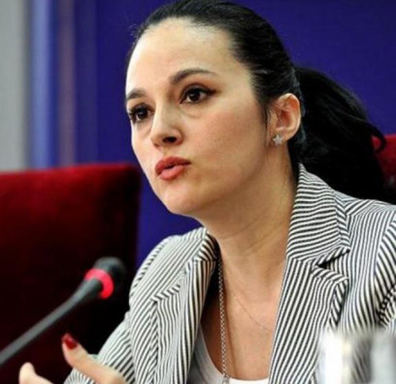 ÎCCJ: Alina Bica, în arest la domiciliu; decizia nu este definitivă