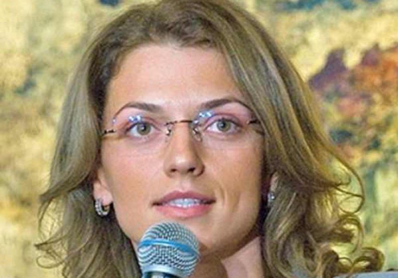 BUZĂU: Alina Gorghiu spune că ia în calcul depunerea unei moţiuni simple împotriva lui Gabriel Oprea BUZĂU: Alina Gorghiu spune că ia în calcul depunerea unei moţiuni simple împotriva lui Gabriel Oprea