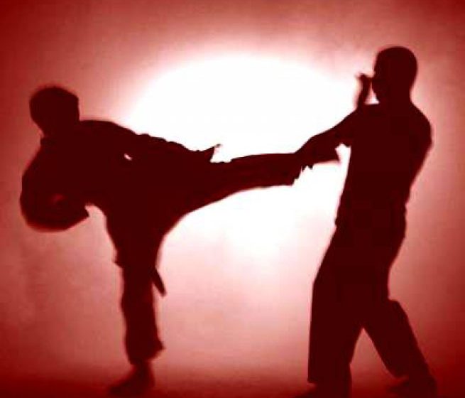 BAIA MARE: Un jandarm maramureşean a deschis un centru sportiv de arte marţiale şi fitness BAIA MARE: Un jandarm maramureşean a deschis un centru sportiv de arte marţiale şi fitness