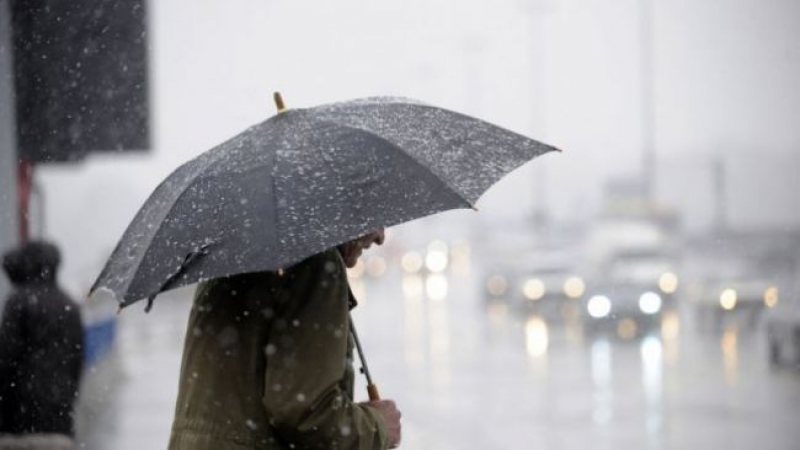 AVERTIZARE METEO: Cod galben de ploi, ninsori şi vânt puternic, în aproape toată ţara, începând de sâmbătă după-amiază AVERTIZARE METEO: Cod galben de ploi, ninsori şi vânt puternic, în aproape toată ţara, începând de sâmbătă după-amiază