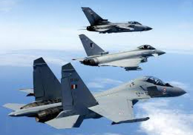 SURSE: Avioanele britanice din Orientul Mijlociu, echipate pentru a doborî aeronave ruse. Rusia convoacă ataşatul militar britanic