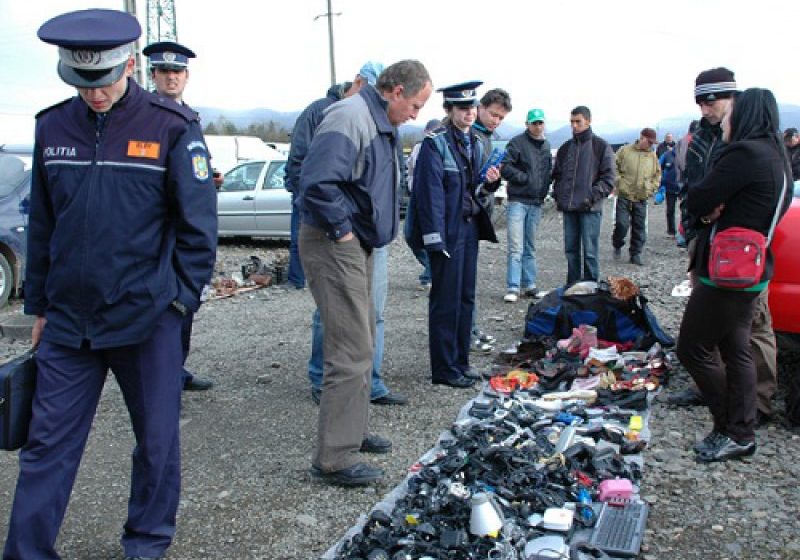 MARAMUREŞ: Amenzi de peste 2.500 de lei pentru comerţ ilicit MARAMUREŞ: Amenzi de peste 2.500 de lei pentru comerţ ilicit