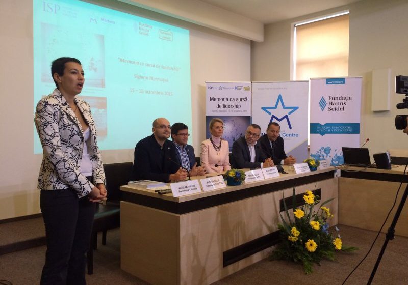 SIGHET: Copreşedintele PNL, Alina Gorghiu, alături de tinerii liberali la un eveniment devenit simbol pentru Partidul Naţional Liberal SIGHET: Copreşedintele PNL, Alina Gorghiu, alături de tinerii liberali la un eveniment devenit simbol pentru Partidul Naţional Liberal