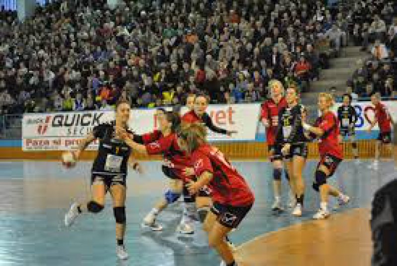 HANDBAL FEMININ: HCM Baia Mare – Larvik 29 – 31. Primul eșec în grupele EHF Champions League HANDBAL FEMININ: HCM Baia Mare – Larvik 29 – 31. Primul eșec în grupele EHF Champions League