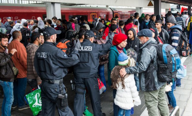 AFP: Germania ar putea primi până la 1,5 milioane de imigranți în 2015 AFP: Germania ar putea primi până la 1,5 milioane de imigranți în 2015