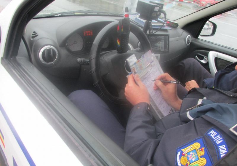MARAMUREŞ: Amenzi de peste 54.000 lei aplicate de poliţiştii rutieri într-o singură zi