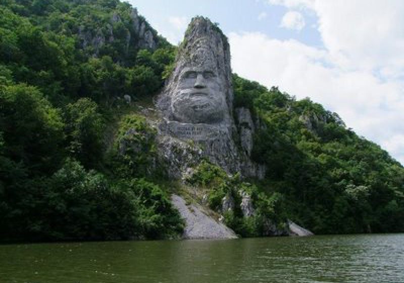 BUSINESS INSIDER: O statuie din România, pe lista celor mai spectaculoase din lume, alături de Statuia Libertăţii. Este unică în Europa