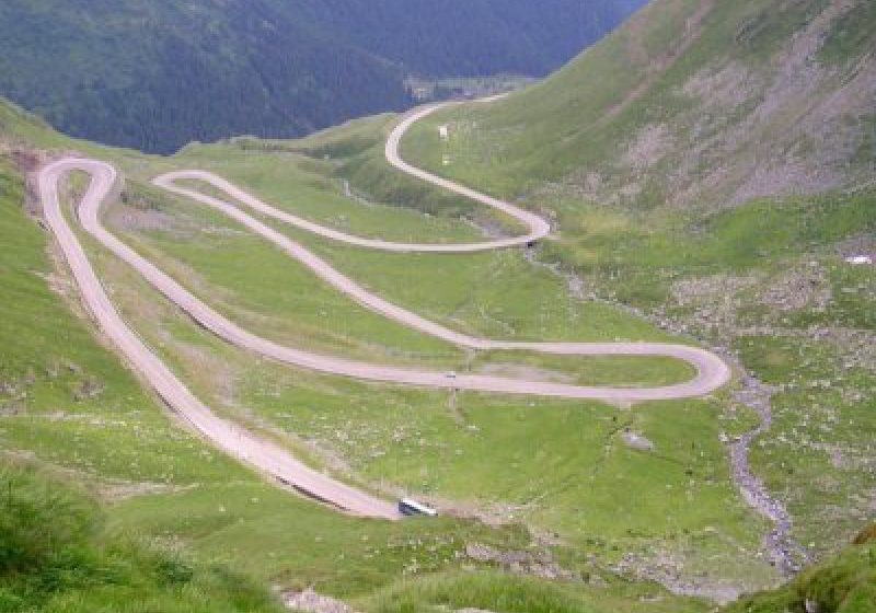 SE ÎNCHIDE: Transalpina va fi închisă circulației publice începând cu 1 noiembrie