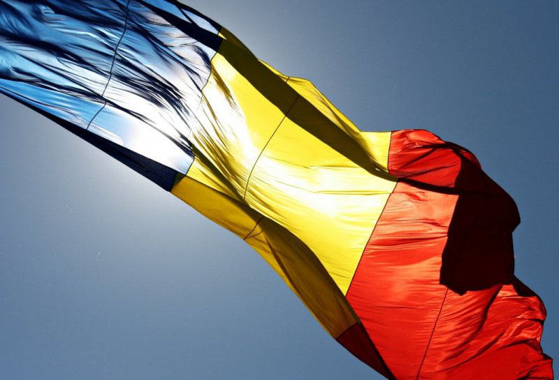 PROIECT DE LEGE: Pedepse cu închisoarea pentru ofensa adusă însemnelor naţionale PROIECT DE LEGE: Pedepse cu închisoarea pentru ofensa adusă însemnelor naţionale