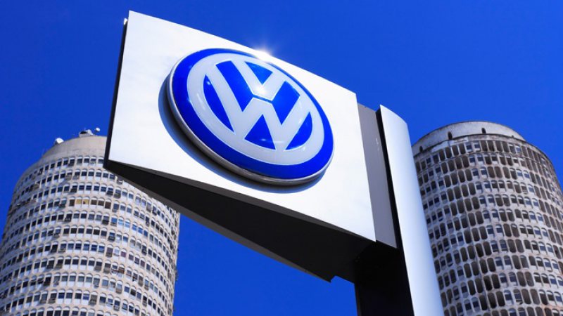 SCANDALUL VW: Volkswagen anchetează 10-20 de persoane responsabile pentru scandalul emisiilor SCANDALUL VW: Volkswagen anchetează 10-20 de persoane responsabile pentru scandalul emisiilor
