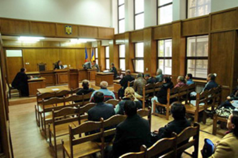 BAIA MARE: De Ziua Porților Deschise, la Tribunalul Maramureș au mers în vizită mai mult studenți și elevi BAIA MARE: De Ziua Porților Deschise, la Tribunalul Maramureș au mers în vizită mai mult studenți și elevi