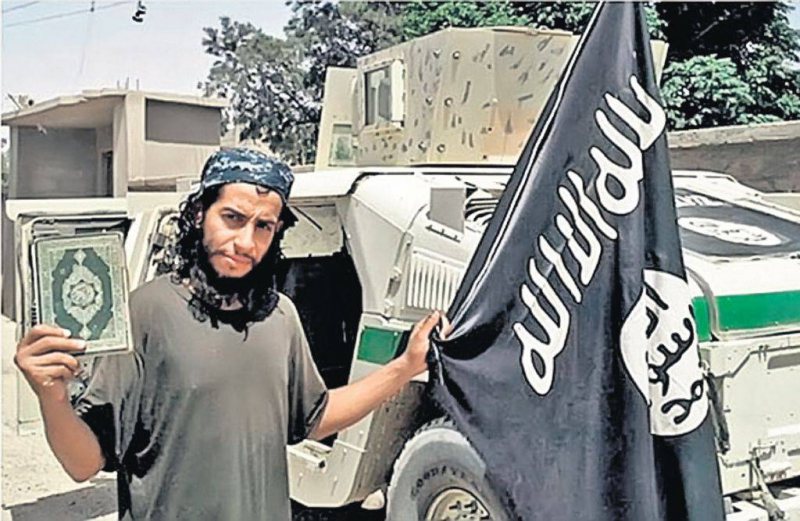 PRESA INTERNAŢIONALĂ: Cine este Abdelhamid Abaaoud, cel mai căutat om de pe planetă după atentatele din Paris PRESA INTERNAŢIONALĂ: Cine este Abdelhamid Abaaoud, cel mai căutat om de pe planetă după atentatele din Paris