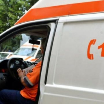 Accident cu trei răniți Accident cu trei răniți